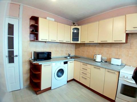 квартира за адресою Академіка Булаховського вул., 40