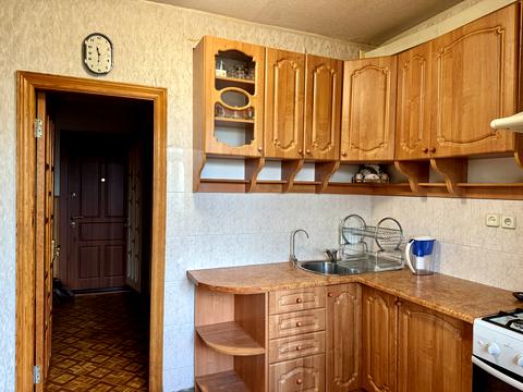 квартира за адресою Академіка Єфремова вул. (Командарма Уборевича), 15