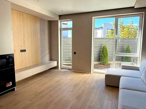 дом по адресу Івана Франка ул.