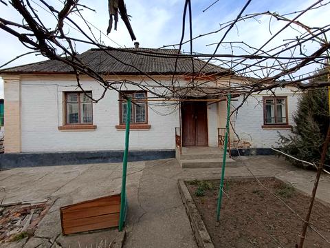 будинок за адресою Умань, Кармелюка