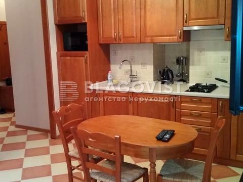 квартира за адресою Рейтарська вул., 2