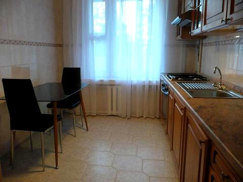 квартира за адресою Івана Мазепи вул. (Січневого Повстання), 12-Б