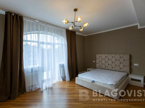 будинок за адресою Берегова вул., 1