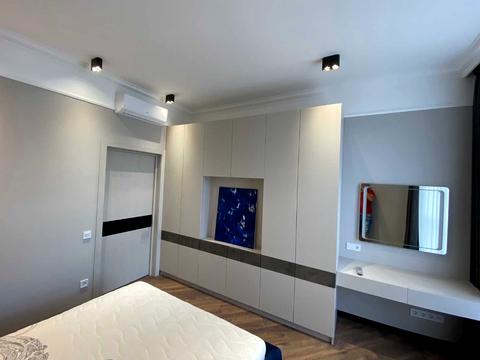 квартира за адресою Київ, Зарічна вул., 1А