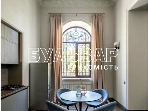 квартира за адресою Фейєрбаха вул., 12