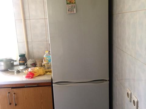 комната по адресу Ореста Левицкого ул. (Академіка Курчатова), 18