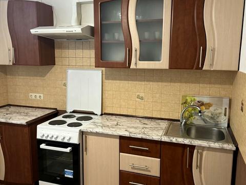 квартира по адресу Драгоманова ул., 6/1