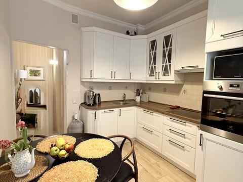 квартира за адресою Артилерійська вул., 4