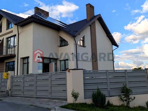 будинок за адресою Успенська вул., 8