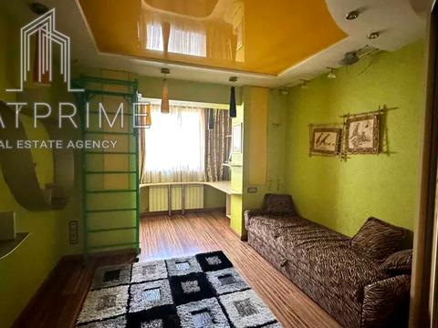 квартира за адресою Лариси Руденко вул., 10