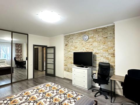 квартира за адресою Юрія Кондратюка вул., 3