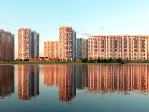 комерційна за адресою Русанівська набережна вул., 8