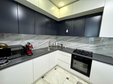 квартира за адресою Українська вул., 83б