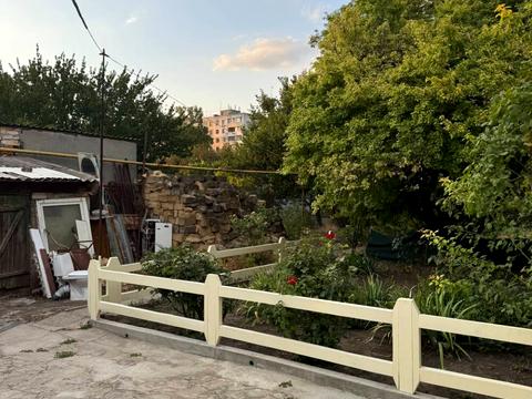 будинок за адресою Композитора Бортнянського вул. (Кристаловського), 6