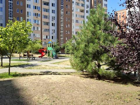 квартира за адресою Академіка Сахарова вул., 9-А