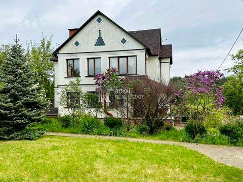 дом по адресу Молодіжна, 1