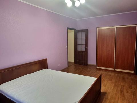 квартира за адресою Софії Русової вул., 5-Б