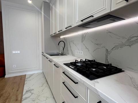 квартира по адресу Высочана ул., 18