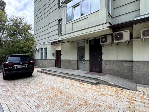 комерційна за адресою Олеся Гончара вул., 35