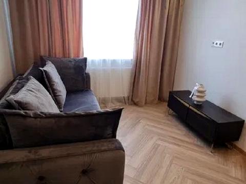квартира за адресою Угорська вул., 8