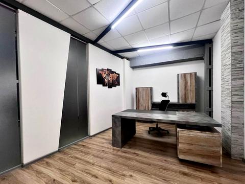 комерційна за адресою Сумська вул., 1