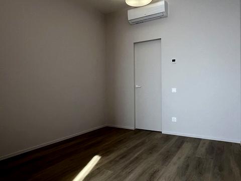 квартира за адресою Андрія Верхогляда вул. (Михайла Драгомирова), 14-А