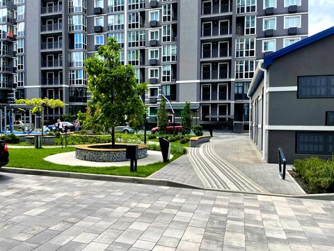 квартира за адресою Леоніда Бірюкова бульв., 2
