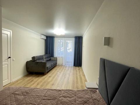 квартира по адресу Молодіжна ул., 4