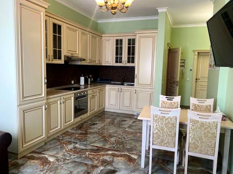 квартира за адресою Київ, Дніпровська набережна вул., 14