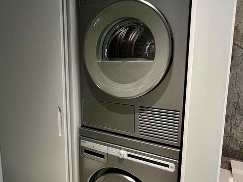 квартира за адресою Андрія Верхогляда вул. (Михайла Драгомирова), 20