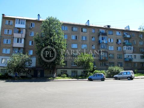 коммерческая по адресу Світлицького ул., 13