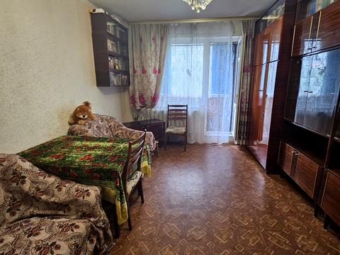 квартира за адресою Каштанова вул., 8