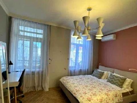 квартира за адресою Європейська пл. (Катерининська), 9