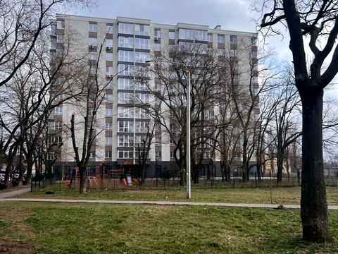квартира за адресою Профсоюзна вул., 9-А