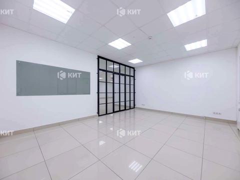 комерційна за адресою Алчевських вул. (Артема), 34б