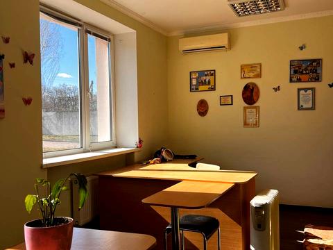 коммерческая по адресу Леси Украинки ул., 6//2