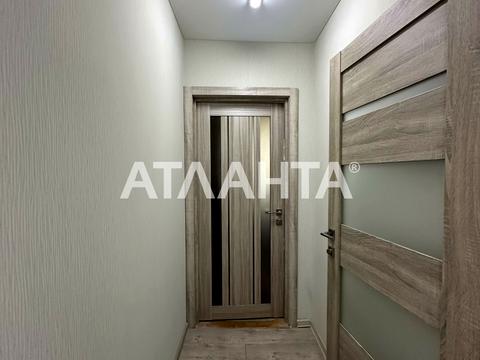 квартира за адресою Героїв Крут вул. (Валентини Терешкової), 8