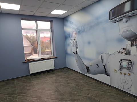 комерційна за адресою Садова вул., 1-В к1