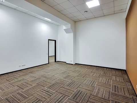 комерційна за адресою Охтирський пров., 7