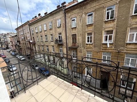 квартира за адресою Дюссельдорфська вул. (Першотравнева), 14