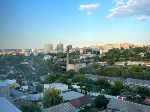 квартира за адресою В'ячеслава Чорновола вул. (Юрія Савченка), 83