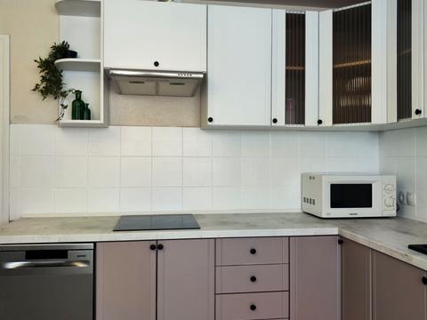квартира за адресою Академіка Корольова вул., 85/3