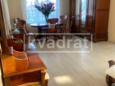 дом по адресу Центральна ул.