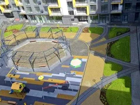 квартира за адресою Дениса Січинського вул., 5