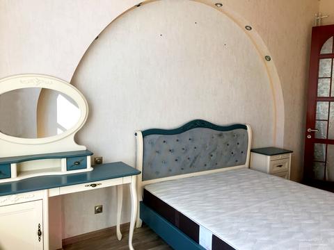 квартира за адресою Куликівський узвіз (Революції), 14