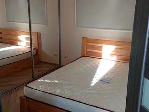 квартира по адресу Ивана Пулюя ул., 20