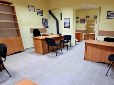 коммерческая по адресу Корятовича пл., 15