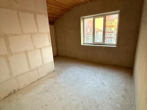 квартира по адресу Высочана ул., 18
