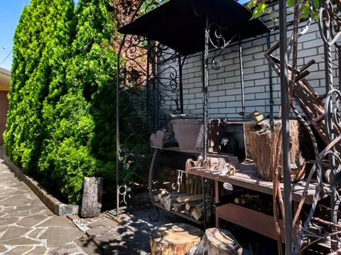 дом по адресу Демидівська ул., 1