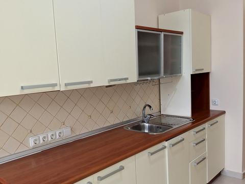 квартира за адресою Київ, Михайла Омеляновича-Павленка вул. (Суворова), 13